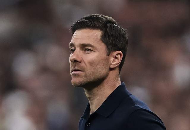 拿400万赔偿金走人！阿隆索忠告皇马：别给球员巨大的权力