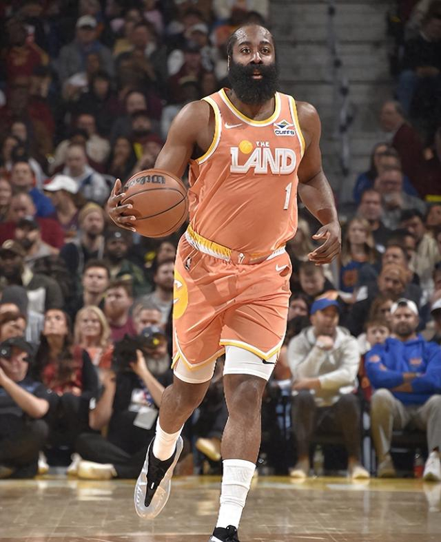 足球在线看免费直播-同样是29000分，哈登用了17年，乔丹15年，科比KD和詹姆斯呢？|詹姆斯·哈登|科比·布莱恩特|凯文·杜兰特|费城76人队|俄克拉荷马雷霆队_新浪体育_新浪新闻